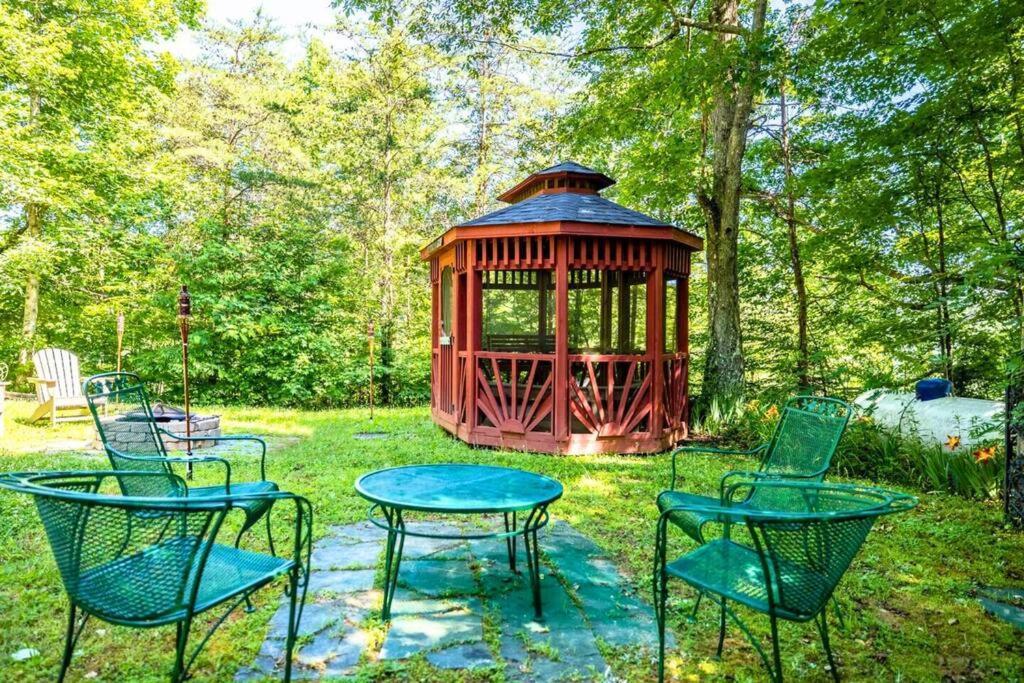 Вилла Romantic Gem, 2 Acres, Hot Tub, Free Pet, King Bed Пиджен-Фордж Экстерьер фото